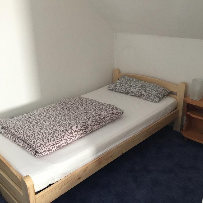 Apartment Hope Inn Groß-Zimmern Oda fotoğraf